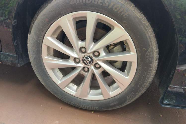 Used Toyota Camry 2023 2.0G Luxury Edition Right Front Wheel Hub