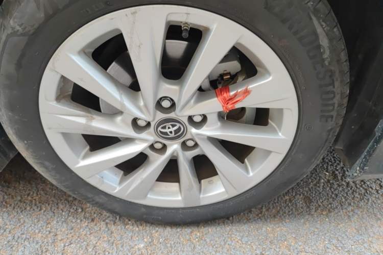Used Toyota Camry 2023 2.0G Luxury Edition Right Front Wheel Hub