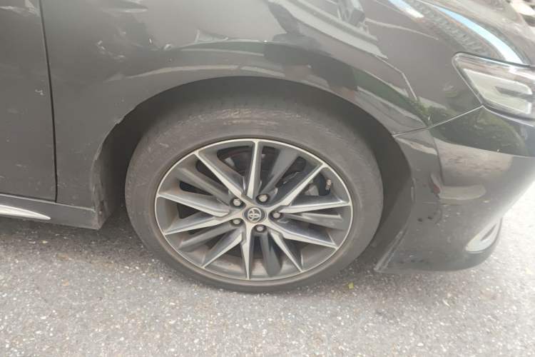 Used Toyota Camry 2023 2.5G Luxury Edition Right Front Wheel Hub