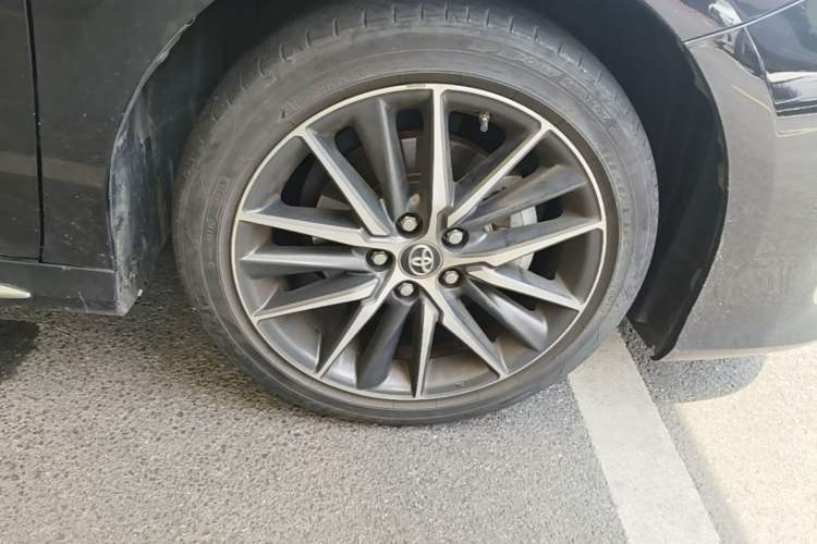Used Toyota Camry 2023 2.5G Luxury Edition Right Front Wheel Hub