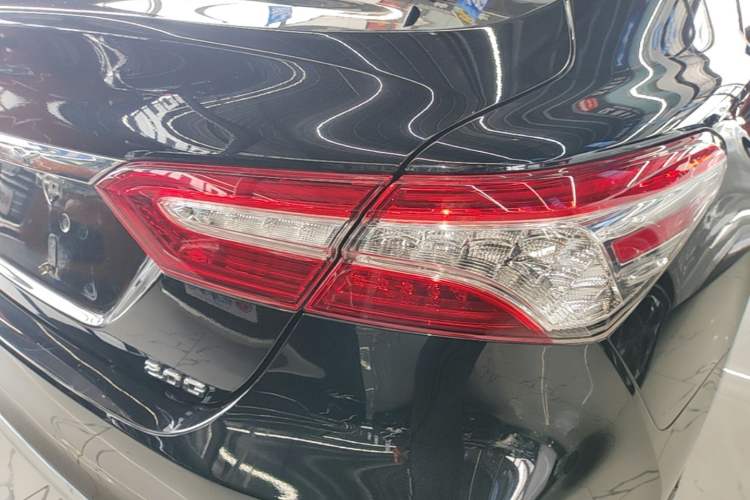 Used Toyota Camry 2023 2.0G Luxury Edition Right Rear Taillight