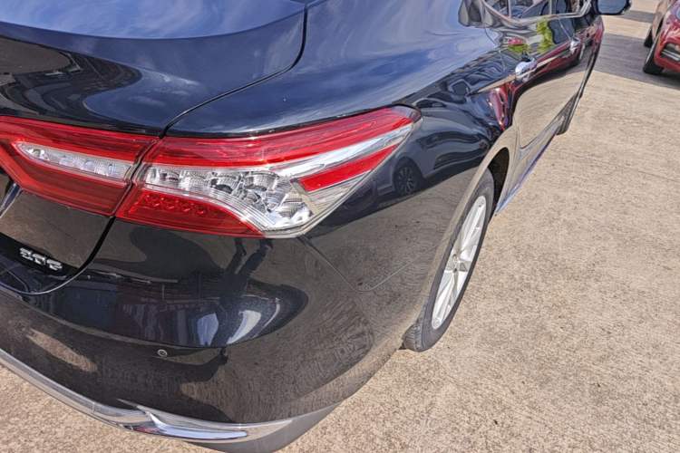 Used Toyota Camry 2023 2.0G Luxury Edition Right Rear Taillight