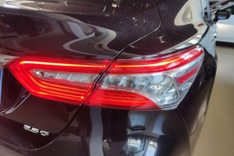 Used Toyota Camry 2023 2.5G Luxury Edition Right Rear Taillight