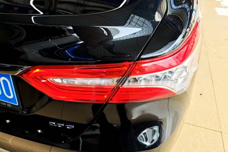 Used Toyota Camry 2023 2.0G Luxury Edition Right Rear Taillight