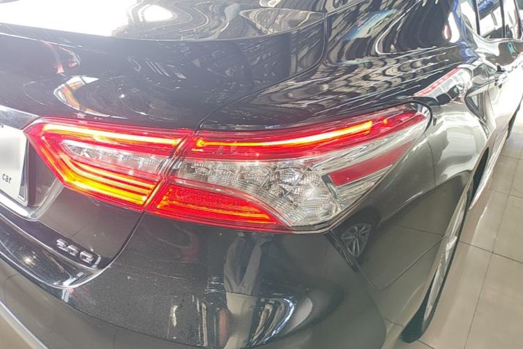 Used Toyota Camry 2023 2.0G Luxury Edition Right Rear Taillight