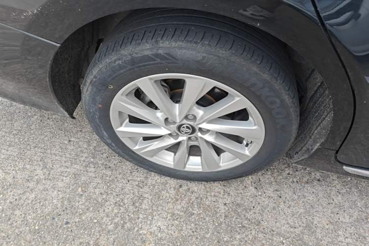 Used Toyota Camry 2023 2.0G Luxury Edition Right Rear Wheel Hub