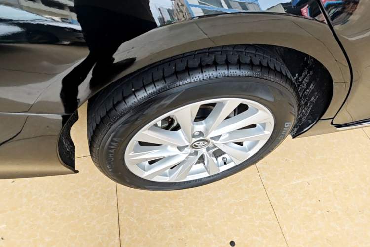 Used Toyota Camry 2023 2.0G Luxury Edition Right Rear Wheel Hub