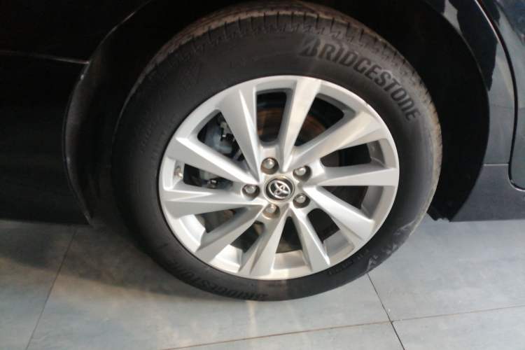 Used Toyota Camry 2023 2.0G Luxury Edition Right Rear Wheel Hub