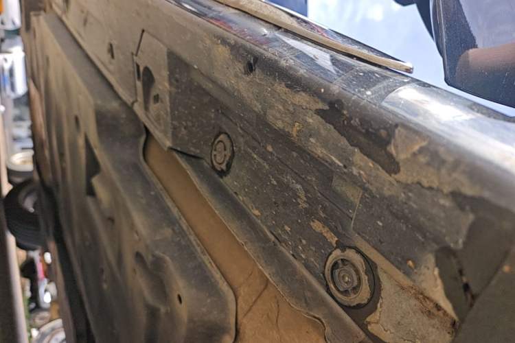 Used Toyota Camry 2023 2.0G Luxury Edition Right Side Sill