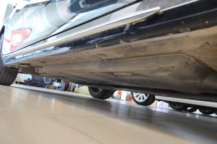 Used Toyota Camry 2023 2.5G Luxury Edition Right Side Sill