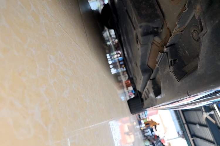 Used Toyota Camry 2023 2.0G Luxury Edition Right Side Sill