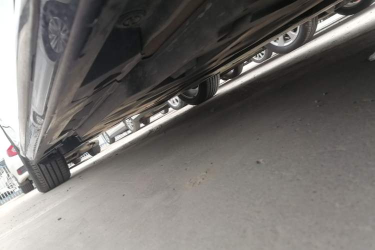 Used Toyota Camry 2023 2.0G Luxury Edition Right Side Sill