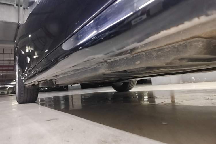 Used Toyota Camry 2023 2.0GVP Premier Edition Right Side Sill