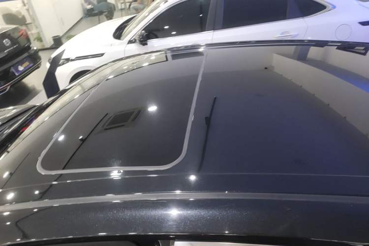 Used Toyota Camry 2023 2.0G Luxury Edition Roof