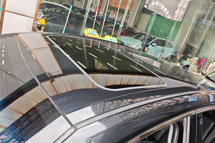 Used Toyota Camry 2023 2.0GVP Premier Edition Roof