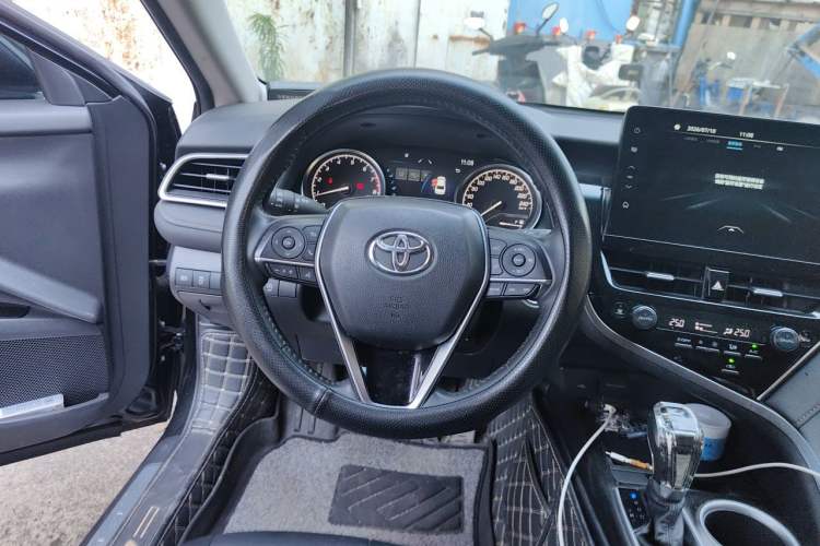 Used Toyota Camry 2023 2.0G Luxury Edition Steering Wheel