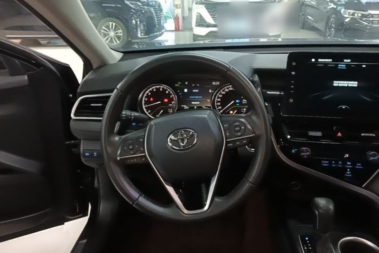 Used Toyota Camry 2023 2.0G Luxury Edition Steering Wheel