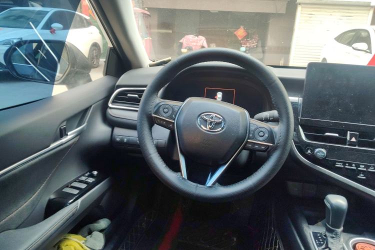 Used Toyota Camry 2023 2.5G Luxury Edition Steering Wheel