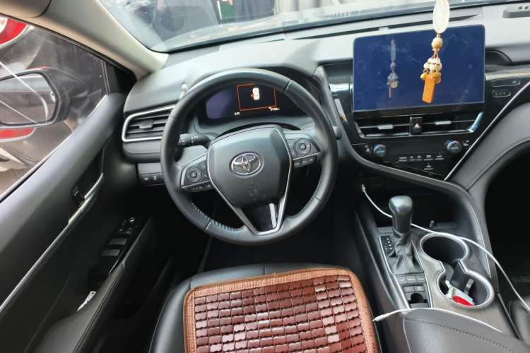 Used Toyota Camry 2023 Dual-Motor 2.5HG Luxury Edition Steering Wheel