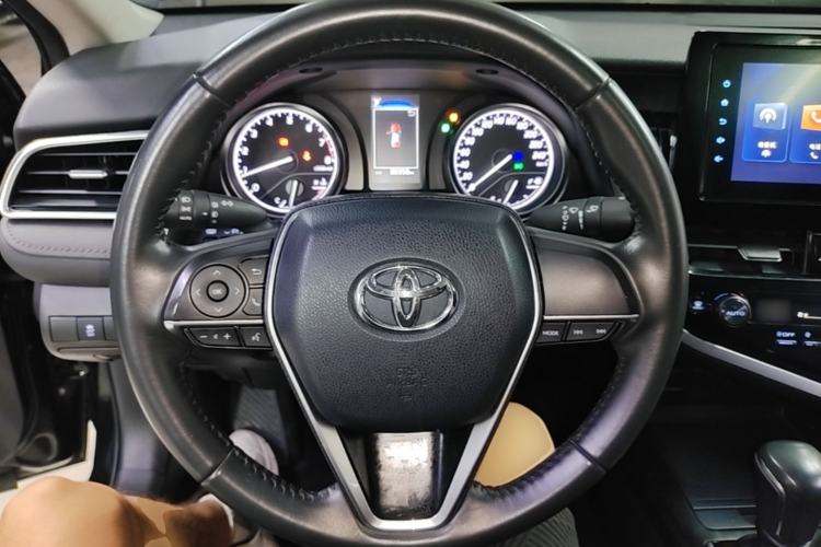 Used Toyota Camry 2023 2.0GVP Premier Edition Steering Wheel