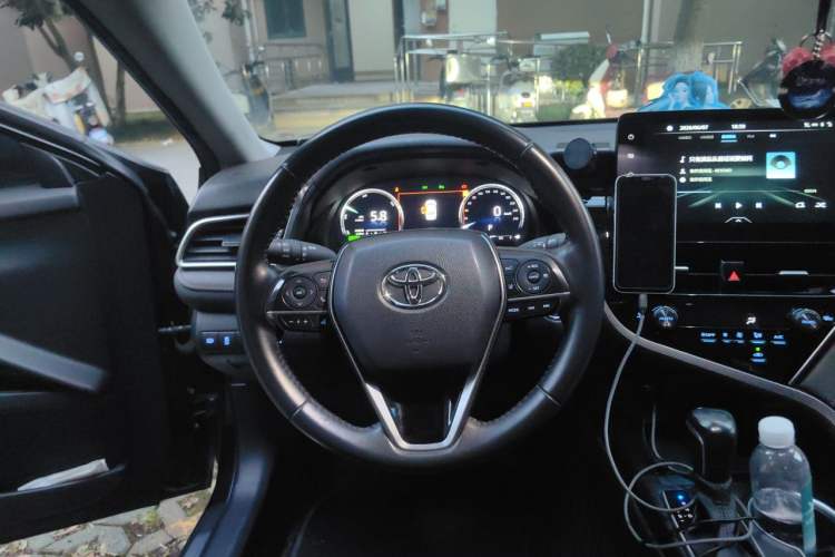 Used Toyota Camry 2023 Dual-Motor 2.5HG Luxury Edition Steering Wheel