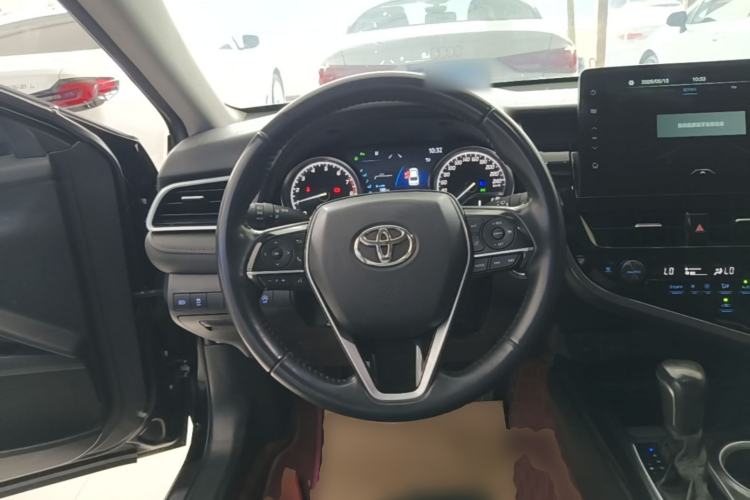 Used Toyota Camry 2023 2.0G Luxury Edition Steering Wheel