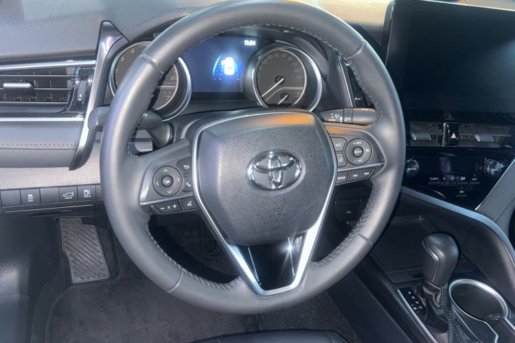 Used Toyota Camry 2023 2.0G Luxury Edition Steering Wheel