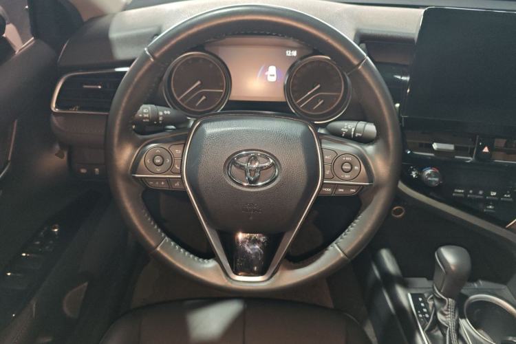 Used Toyota Camry 2023 2.0G Luxury Edition Steering Wheel