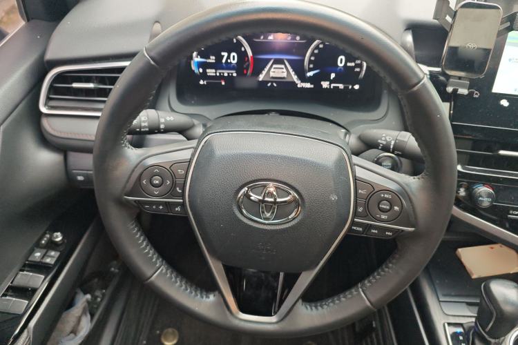 Used Toyota Camry 2023 2.5G Luxury Edition Steering Wheel