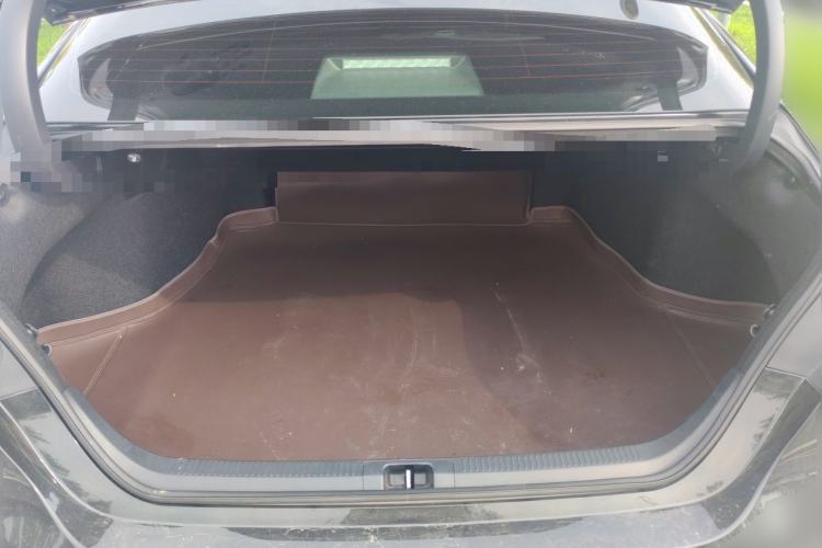 Used Toyota Camry 2023 Dual-Motor 2.5HG Luxury Edition Trunk