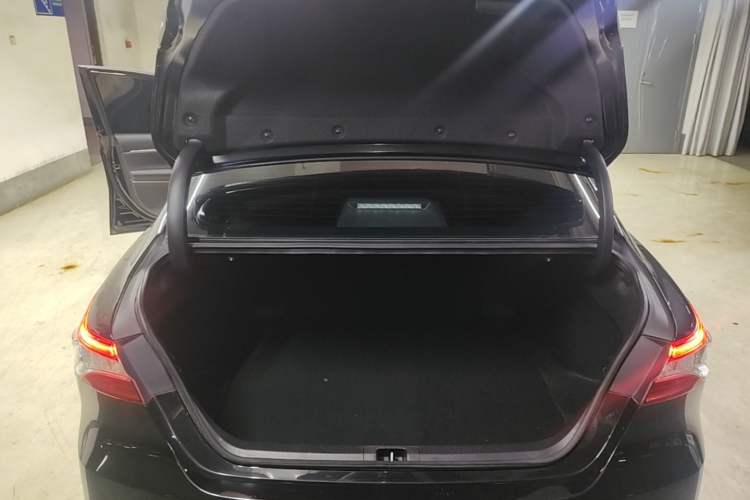 Used Toyota Camry 2023 2.0GVP Premier Edition Trunk