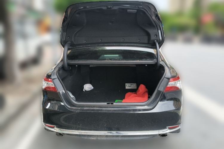 Used Toyota Camry 2023 2.5G Luxury Edition Trunk