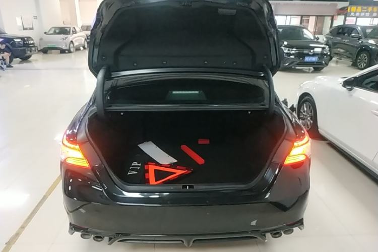 Used Toyota Camry 2023 2.0S FENGSHANG Edition Trunk