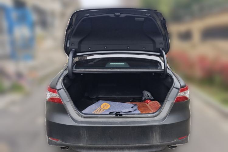 Used Toyota Camry 2023 2.5G Luxury Edition Trunk