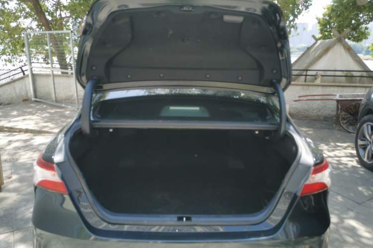Used Toyota Camry 2023 Dual-Motor 2.5 HGVP Leading Edition Trunk