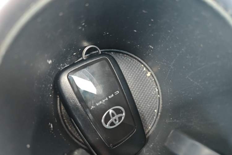 Used Toyota Camry 2023 2.0G Luxury Edition Vehicle Key
