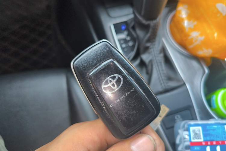Used Toyota Camry 2023 2.0G Luxury Edition Vehicle Key
