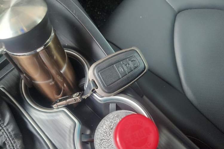 Used Toyota Camry 2023 Dual-Motor 2.5HG Luxury Edition Vehicle Key