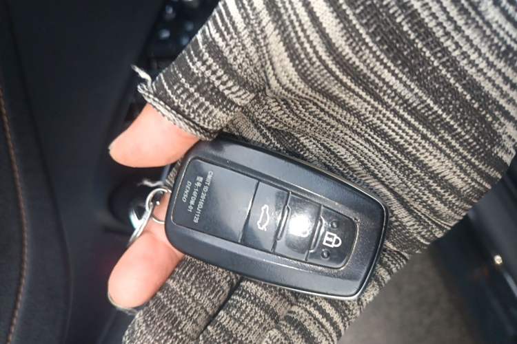 Used Toyota Camry 2023 Dual-Motor 2.5 HGVP Leading Edition Vehicle Key