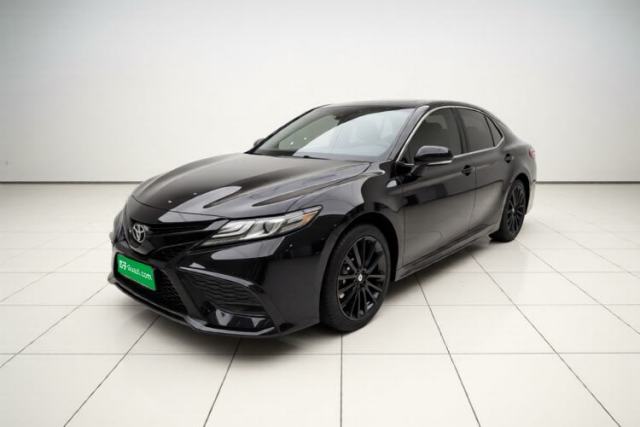Ojetý Toyota Camry 2023 2.0S FENGSHANG Edition