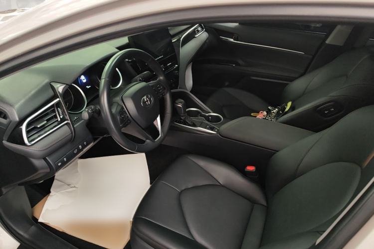 Used Toyota Camry 2023 2.0G Luxury Edition Driver Seat