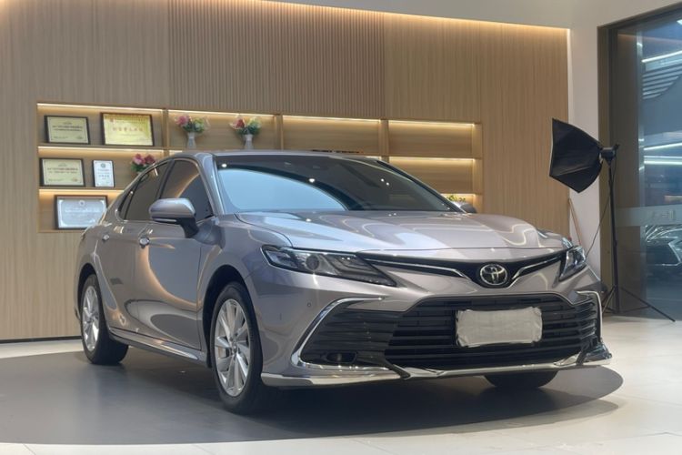 Used Toyota Camry 2023 2.0G Luxury Edition Exterior 2