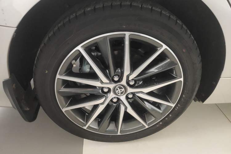Used Toyota Camry 2023 Dual-Motor 2.5HG Luxury Edition Exterior 5