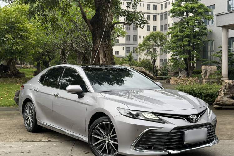 Used Toyota Camry 2023 2.5G Luxury Edition Exterior 8