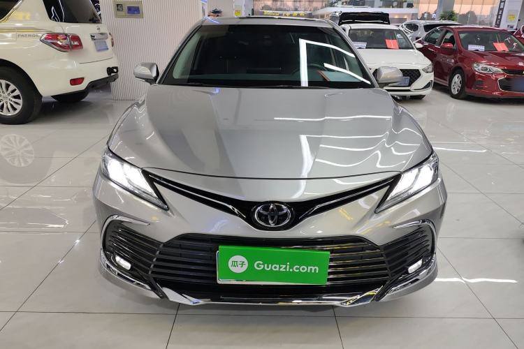 Used Toyota Camry 2023 2.0G Luxury Edition Front