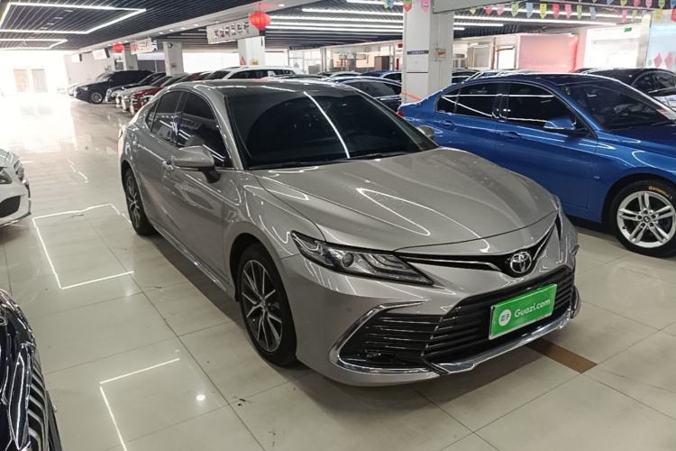Used Toyota Camry 2023 2.5G Luxury Edition Front Right 45 Deg