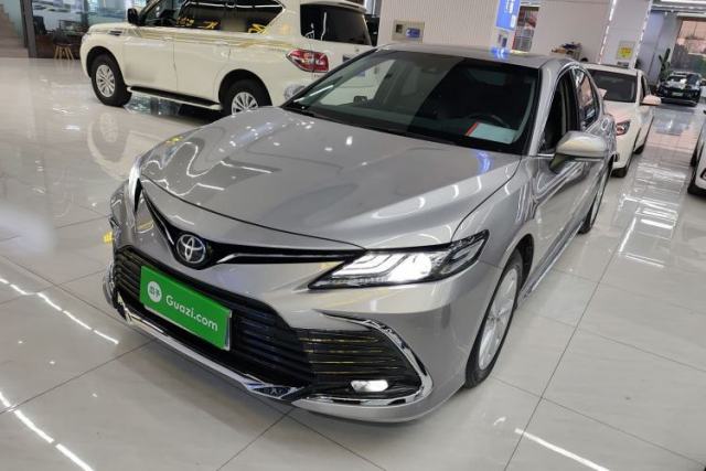 Used Toyota Camry 2023 2.0G Luxury Edition