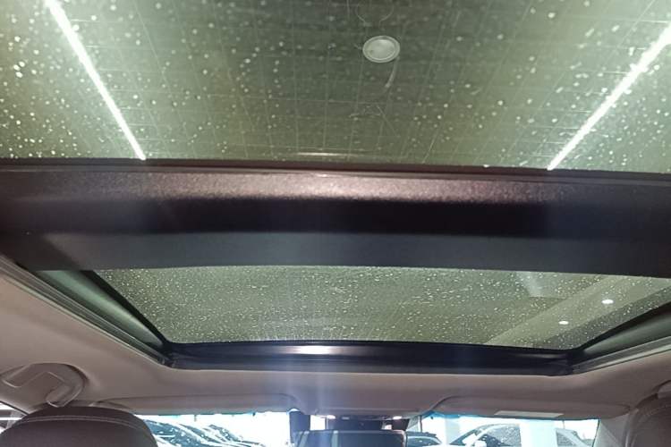 Used Toyota Camry 2023 2.5G Luxury Edition Headliner