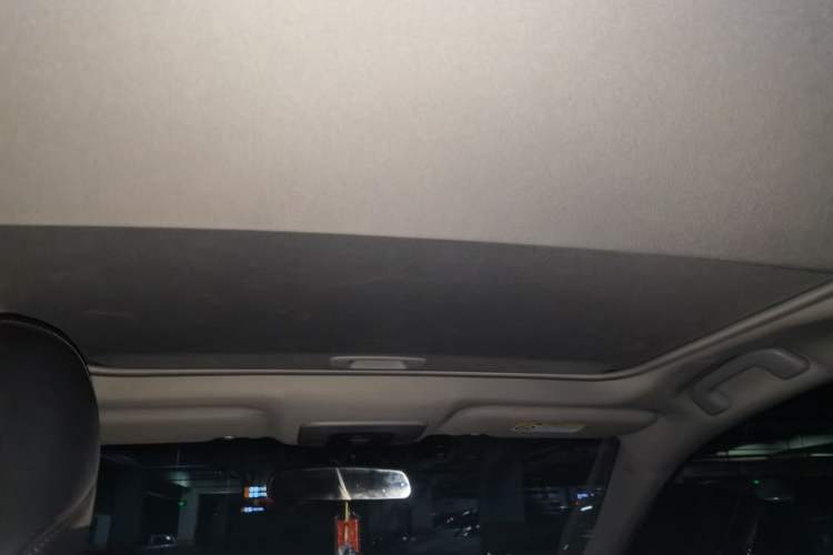 Used Toyota Camry 2023 2.0G Luxury Edition Headliner