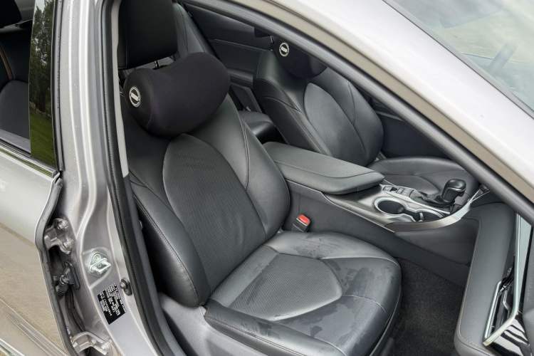 Used Toyota Camry 2023 2.5G Luxury Edition Interior 12